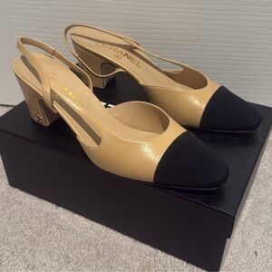 CHANEL Slingback cap toe heels shoes pumps 38.5